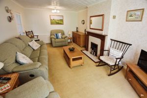 Sitting Room- click for photo gallery